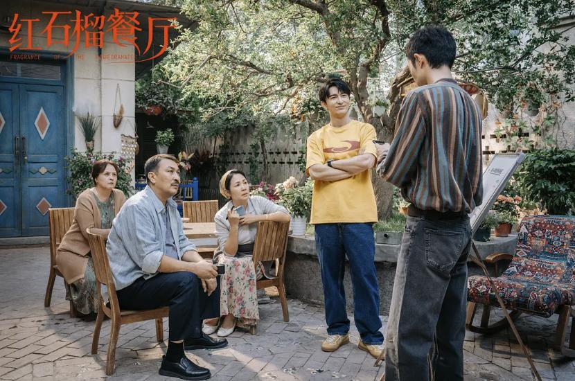 播出6集，热度破16000，央视舍弃流量明星后，又抓住了收视密码封面图